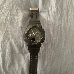 GShock 5146. Needs battery.